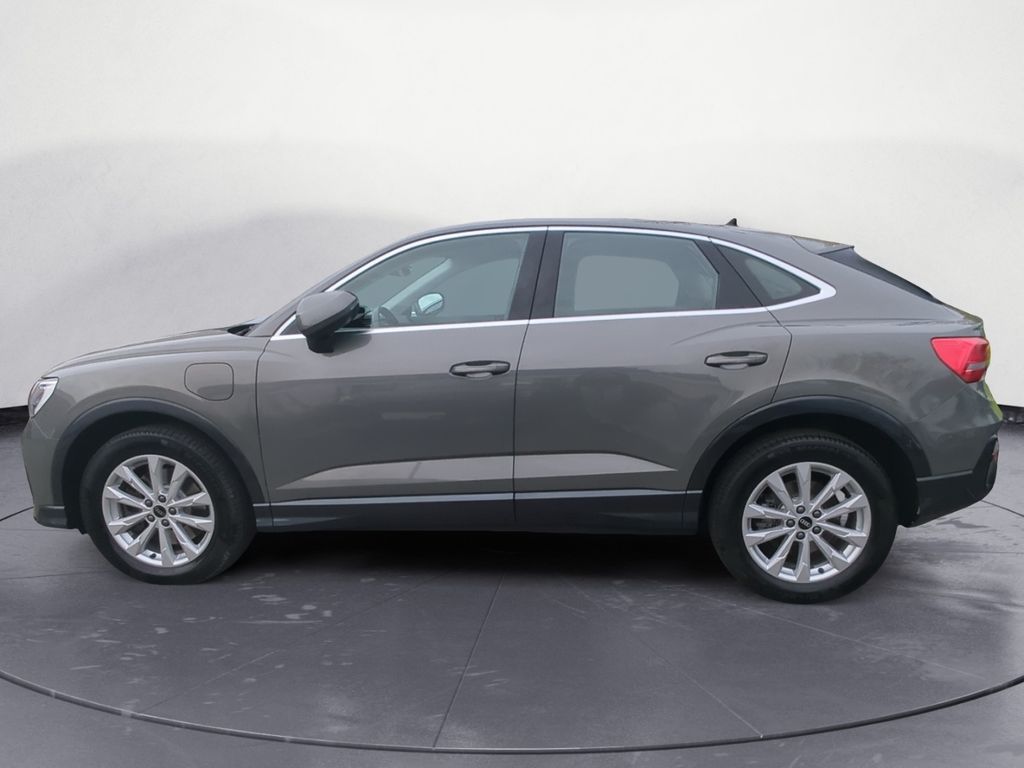 Audi Q3 2021