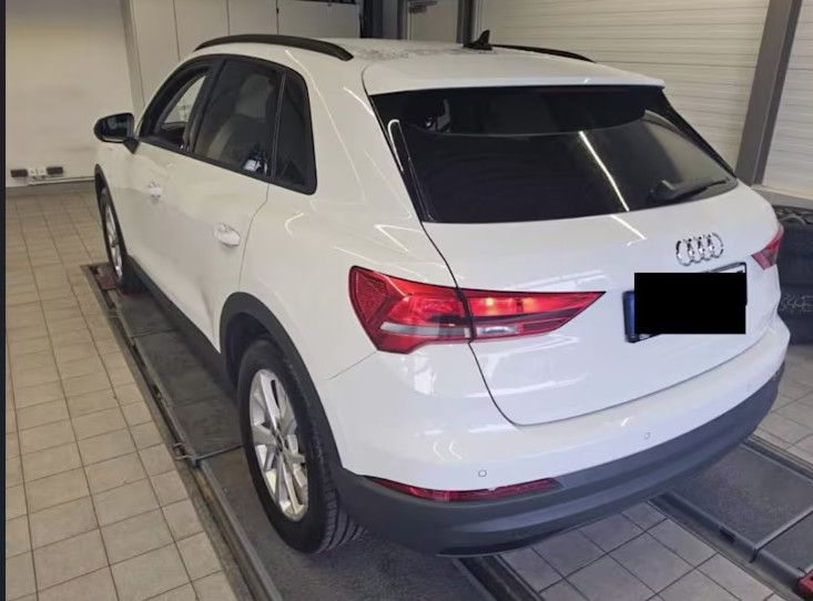Audi Q3 2021