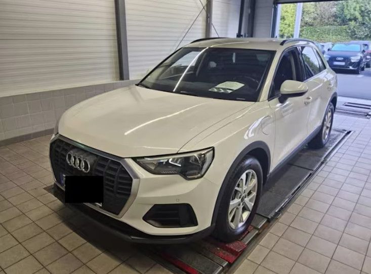 Audi Q3 2021