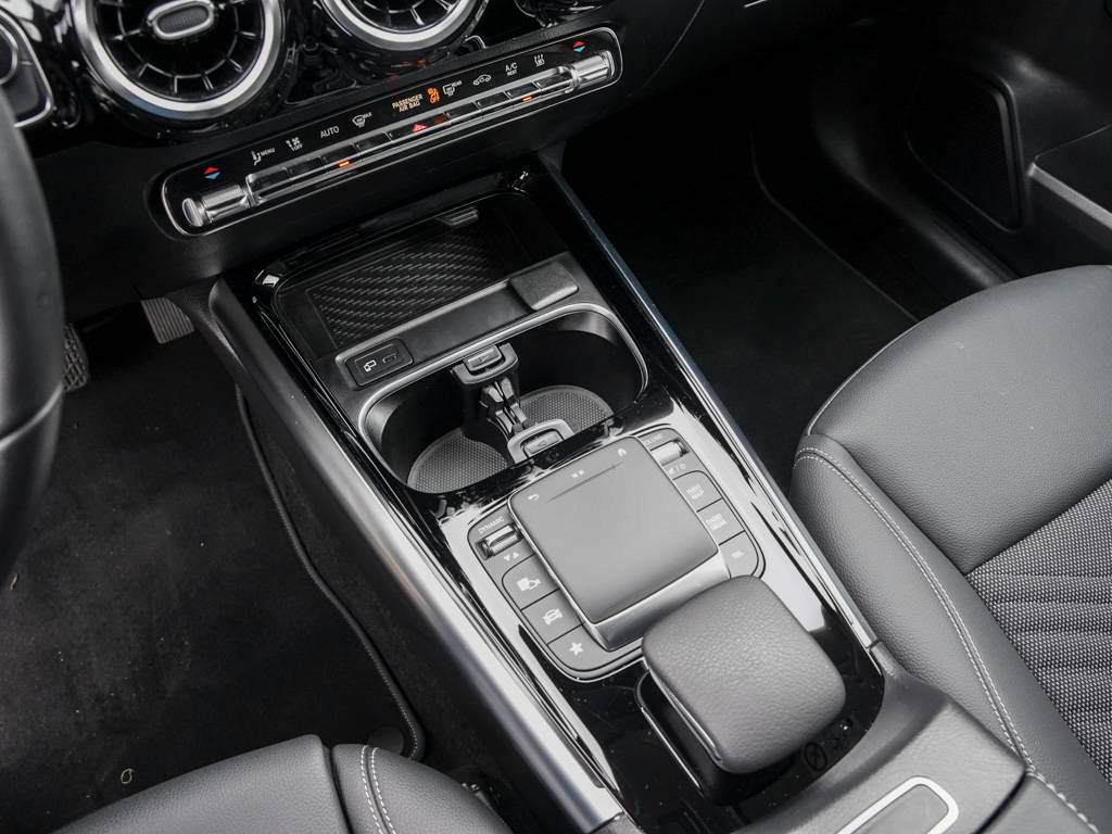 Mercedes-Benz GLA 250 2023