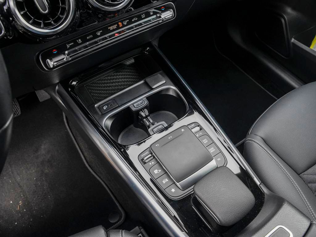 Mercedes-Benz GLA 250 2023