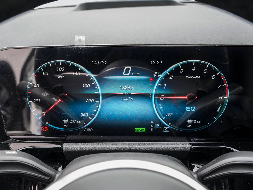 Mercedes-Benz GLA 250 2023