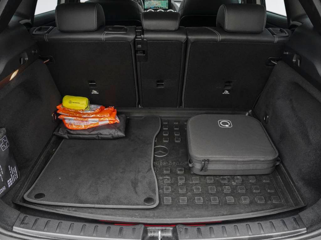 Mercedes-Benz GLA 250 2023