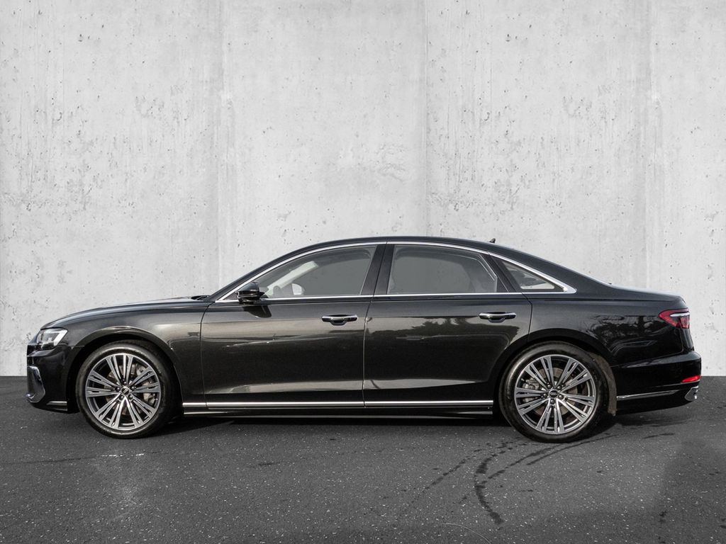 Audi A8 2022