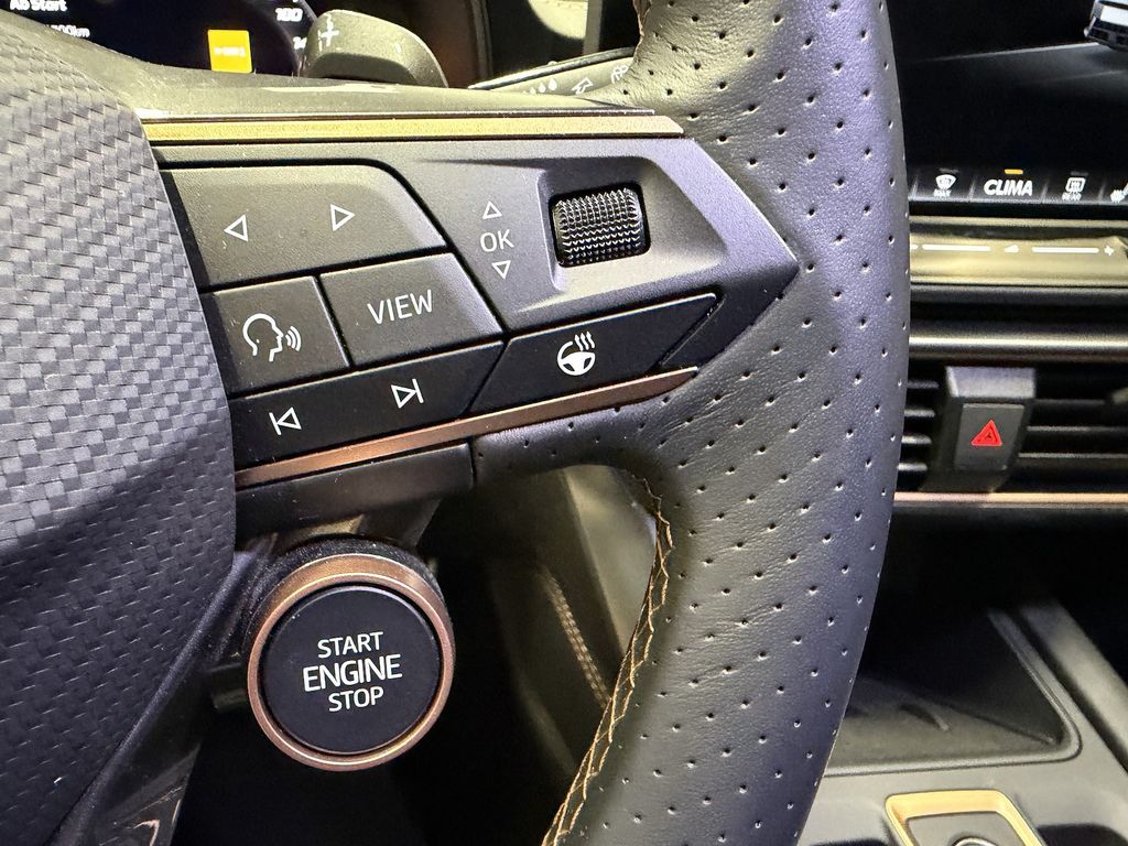 Cupra Leon 2025