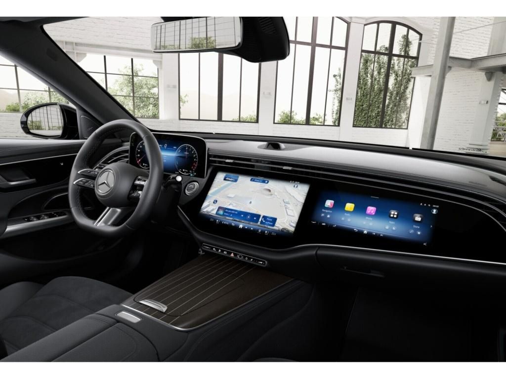 Mercedes-Benz E 300 2025