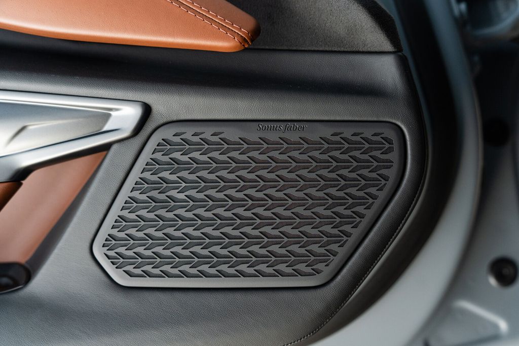 Lamborghini Revuelto 2025