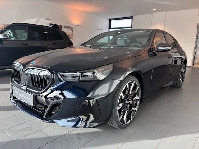 BMW 540 2025