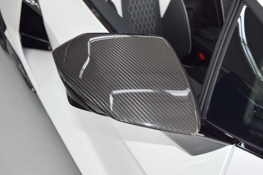 Lamborghini Revuelto 2025