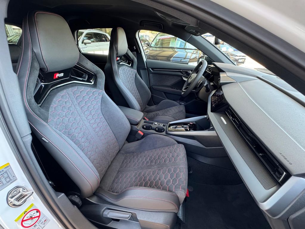 Audi RS3 2025