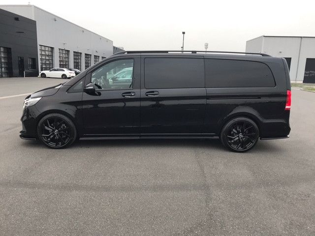 Mercedes-Benz V 300 2022