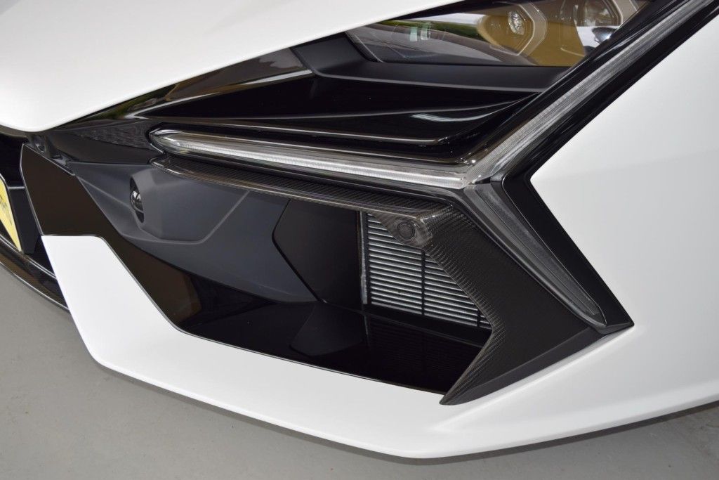 Lamborghini Revuelto 2025