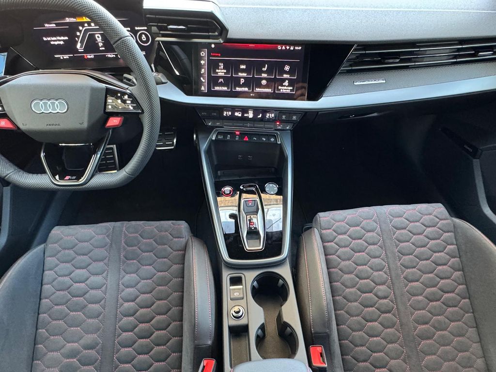 Audi RS3 2025