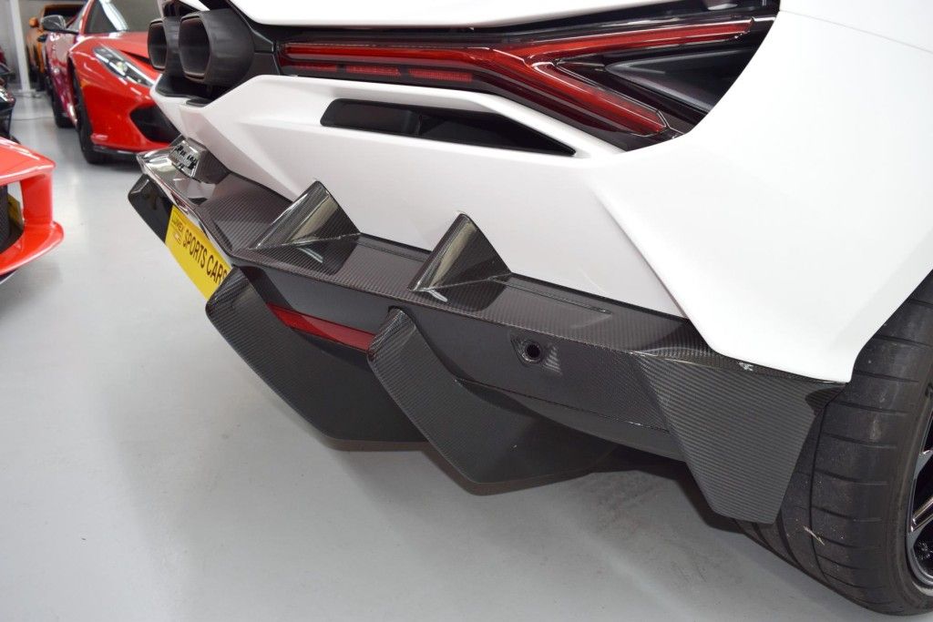 Lamborghini Revuelto 2025