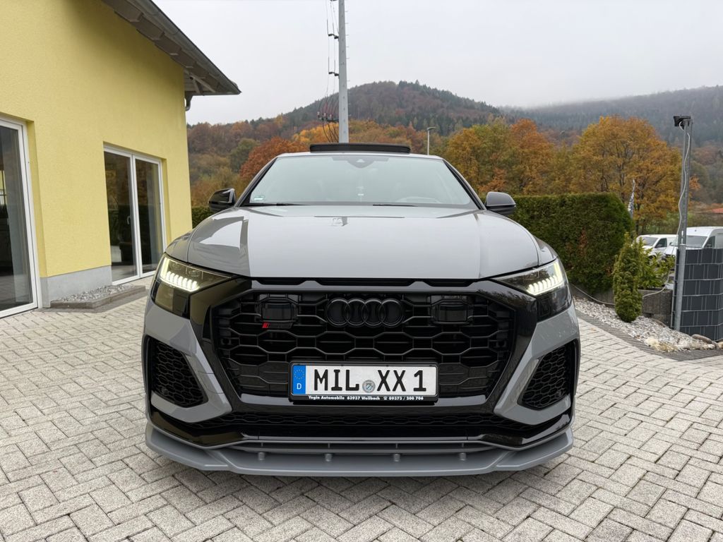 Audi RSQ8 2023