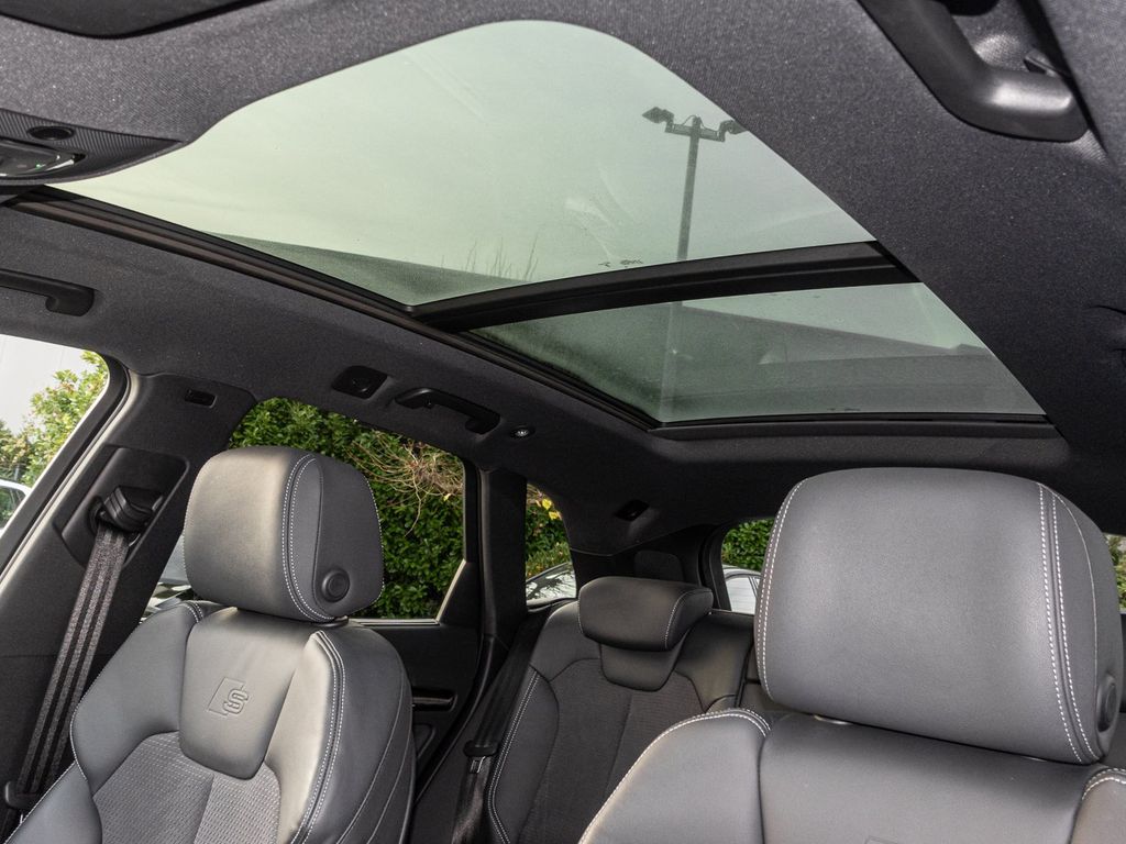 Audi SQ5 2023