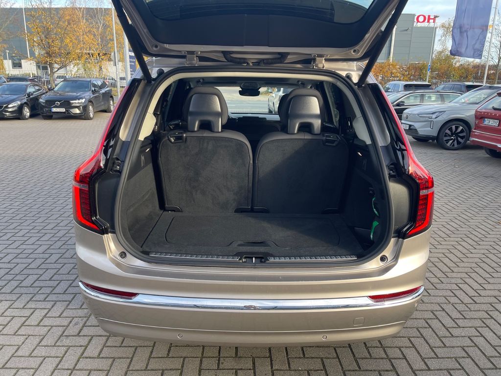 Volvo XC90 2025