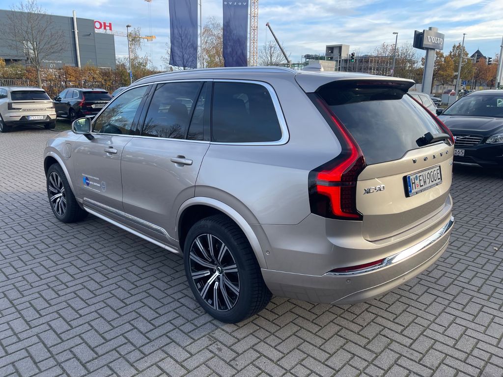 Volvo XC90 2025