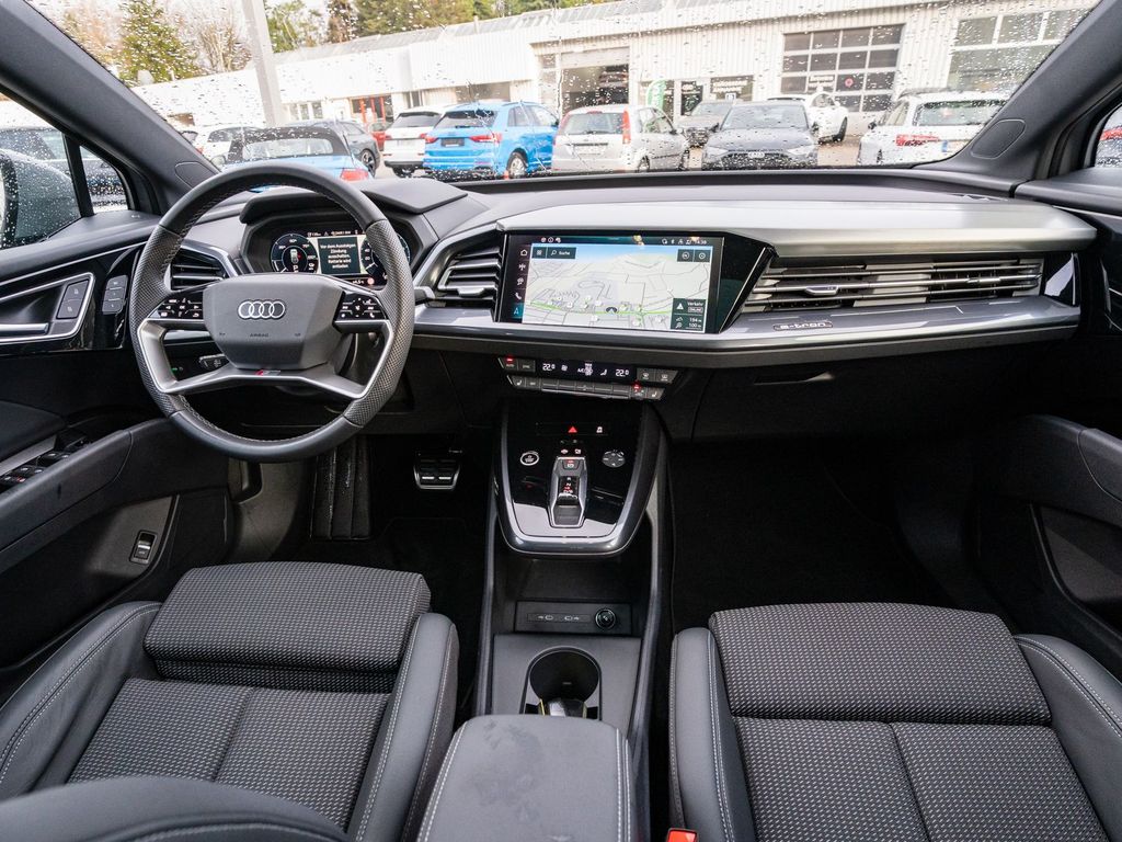 Audi Q4 e-tron 2025