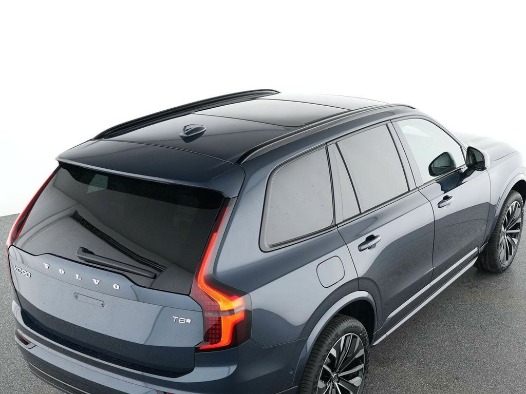 Volvo XC90 2025