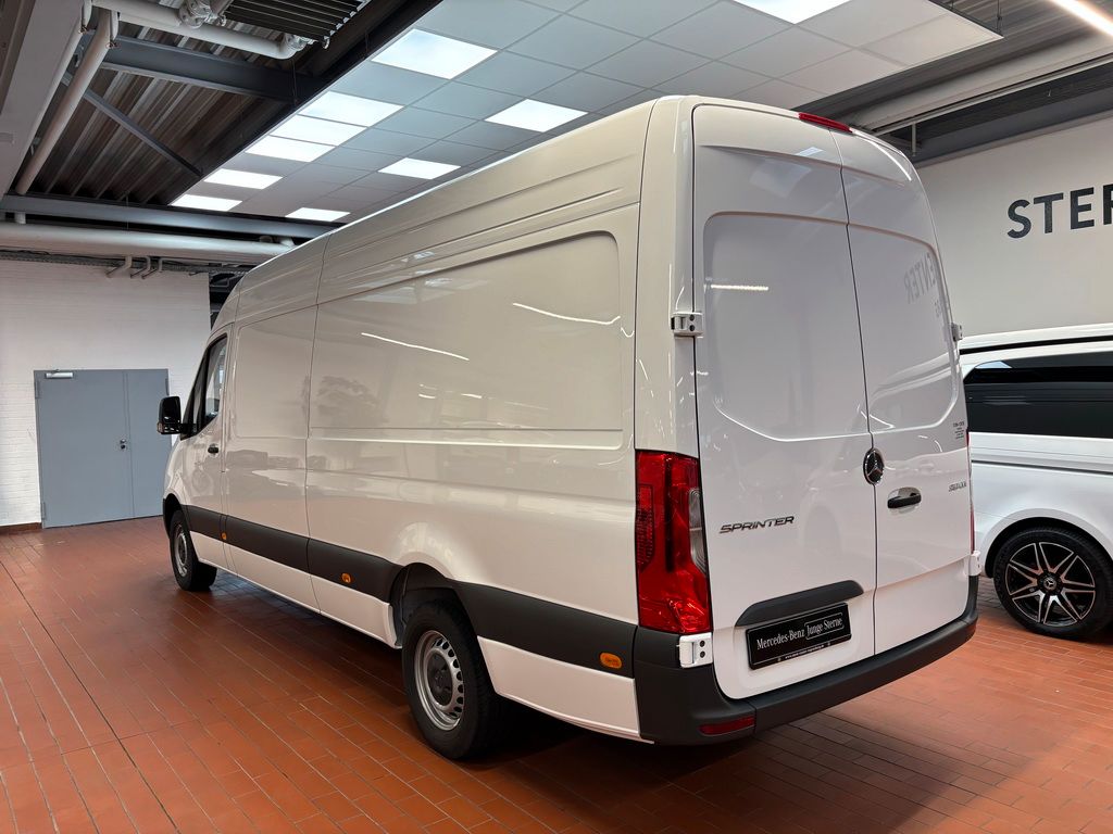 Mercedes-Benz Sprinter 2025