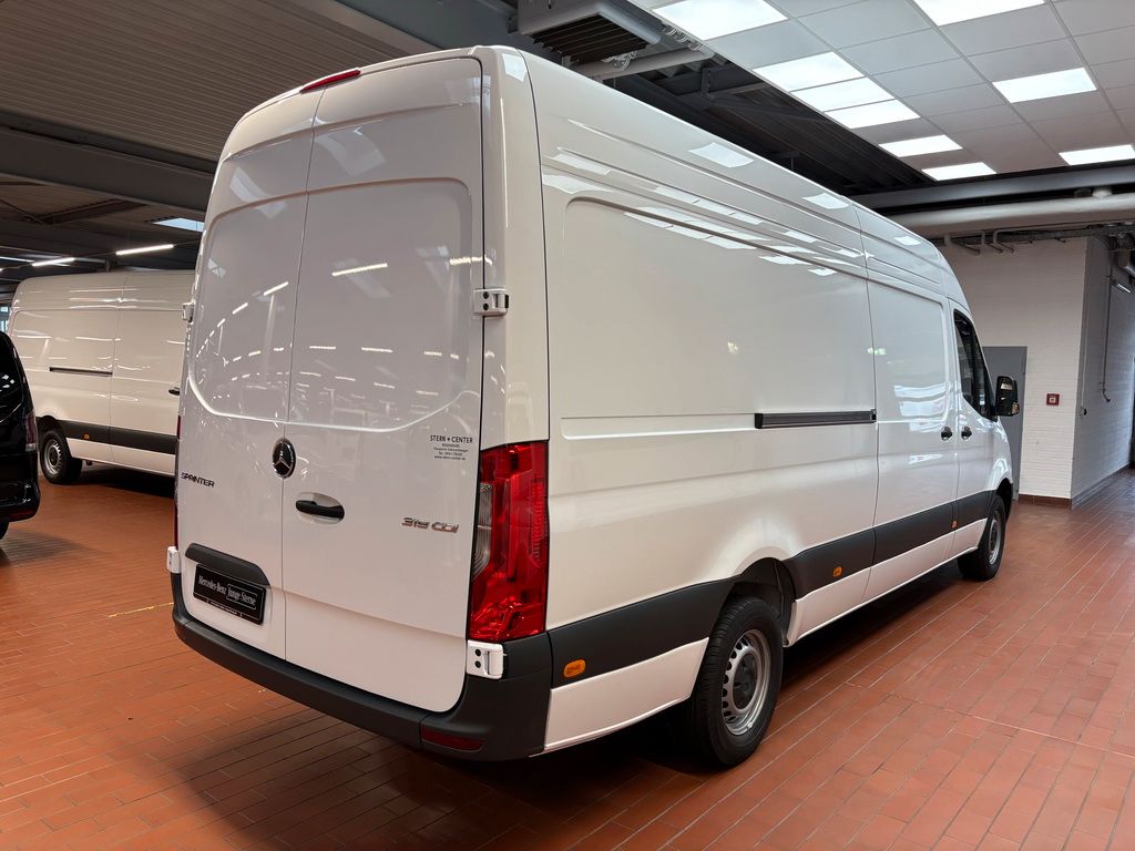 Mercedes-Benz Sprinter 2025