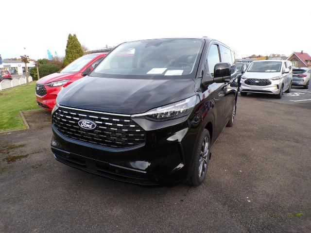 Ford Tourneo Custom 2025