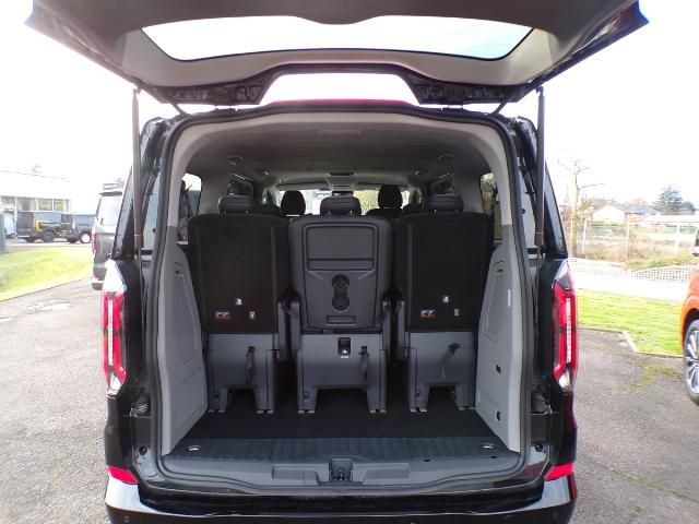 Ford Tourneo Custom 2025