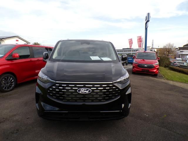 Ford Tourneo Custom 2025