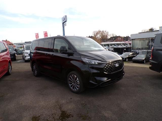 Ford Tourneo Custom 2025