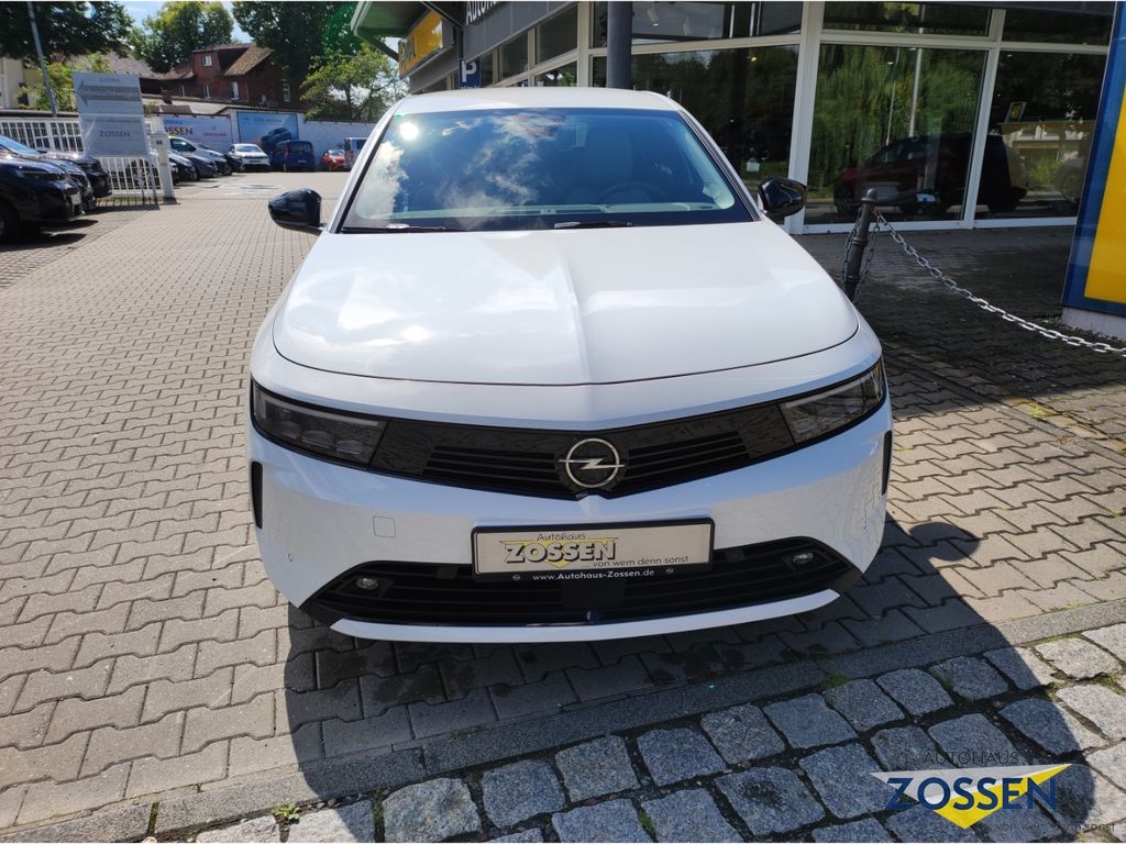 Opel Astra 2023