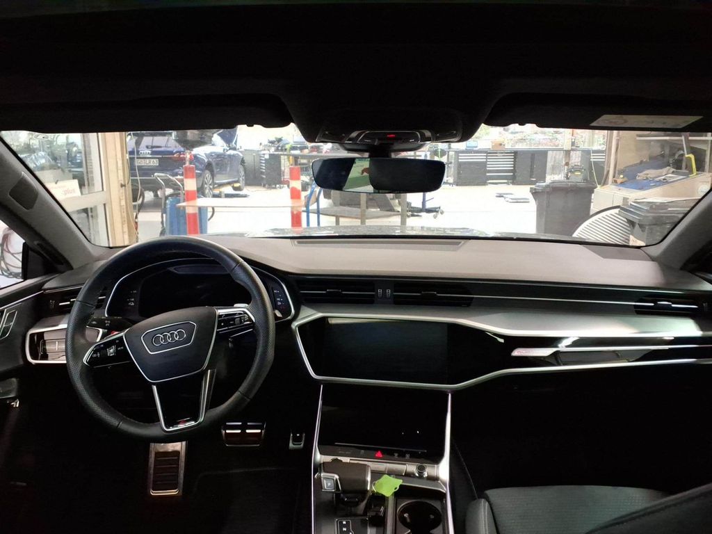 Audi A7 2025