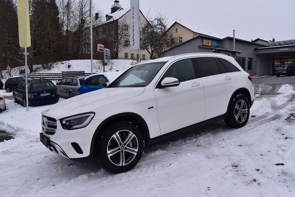 Mercedes-Benz GLC 300 2021