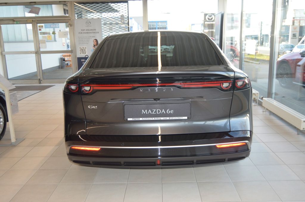 Mazda 6e 2025