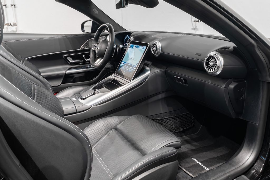 Mercedes-Benz SL 43 AMG 2023