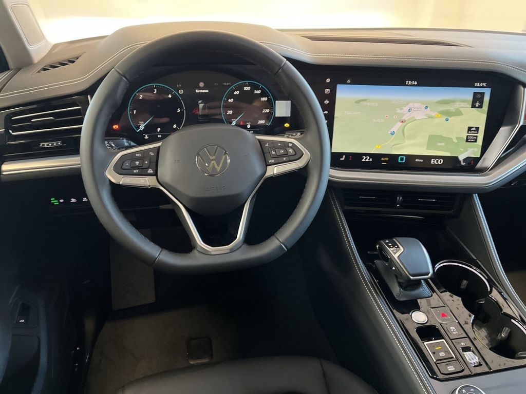 Volkswagen Touareg 2025