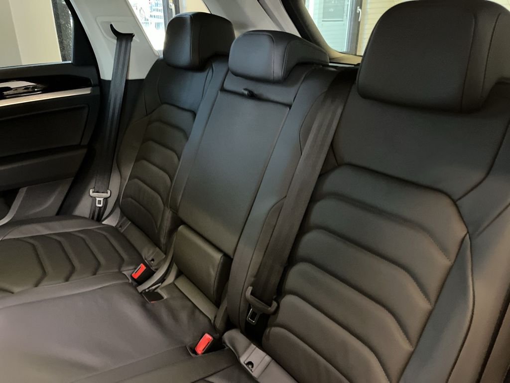 Volkswagen Touareg 2025