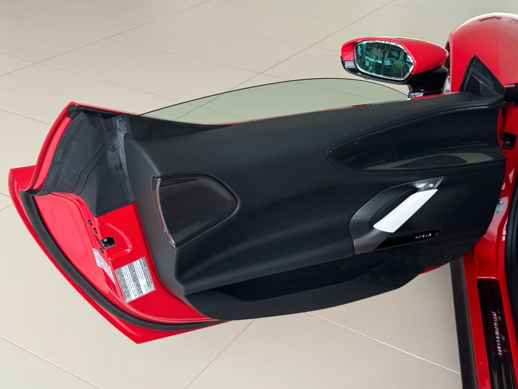 Ferrari SF90 2023