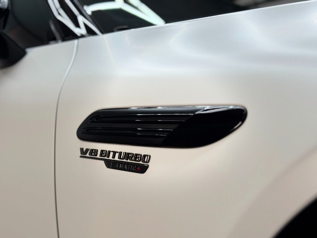 Mercedes-Benz SL 63 AMG 2024