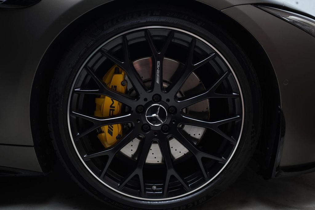 Mercedes-Benz SL 63 AMG 2023