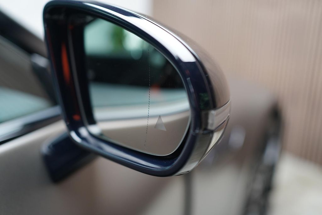 Mercedes-Benz SL 63 AMG 2023