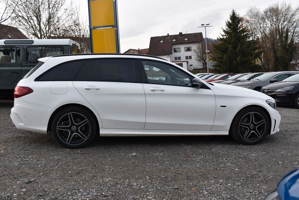 Mercedes-Benz C 300 2021