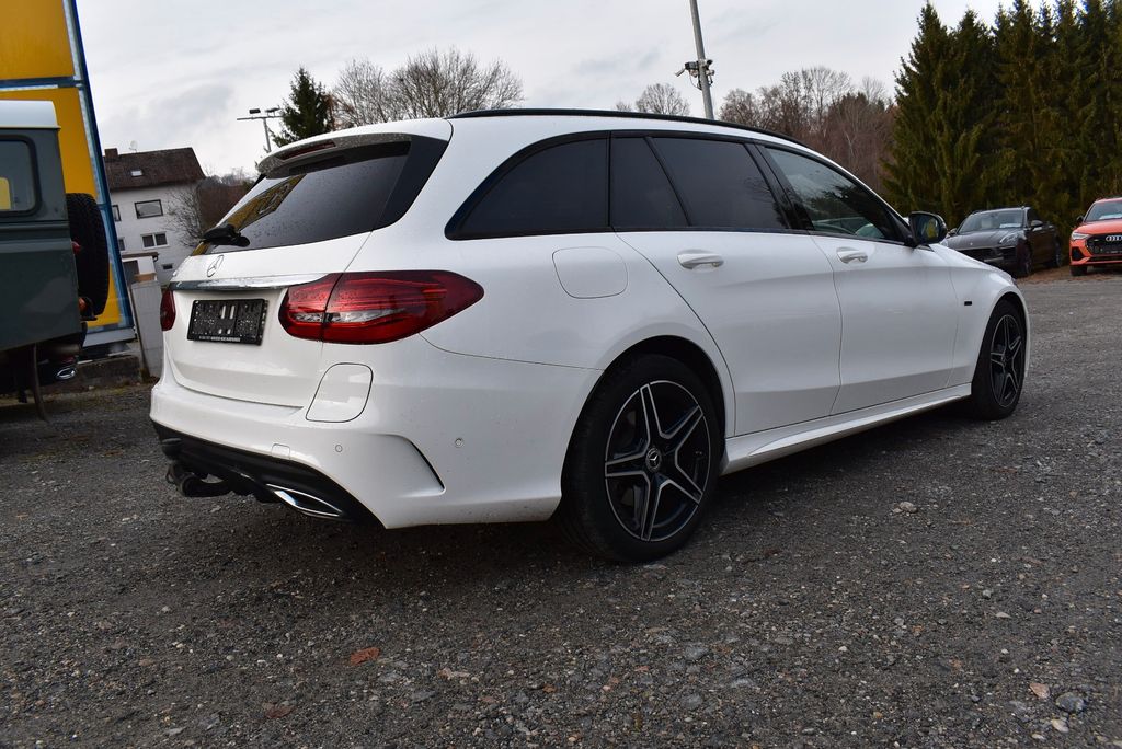 Mercedes-Benz C 300 2021