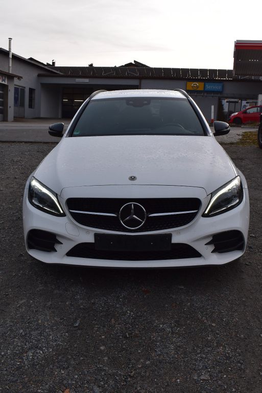 Mercedes-Benz C 300 2021