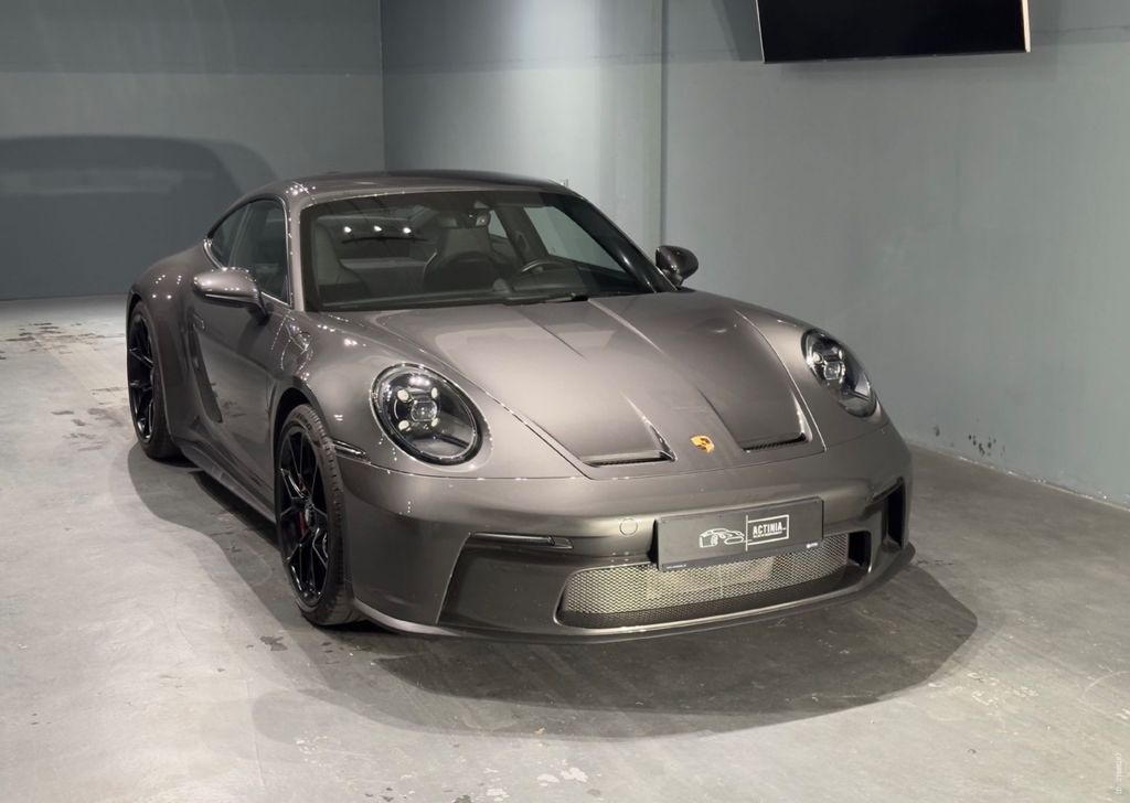Porsche 992 2022