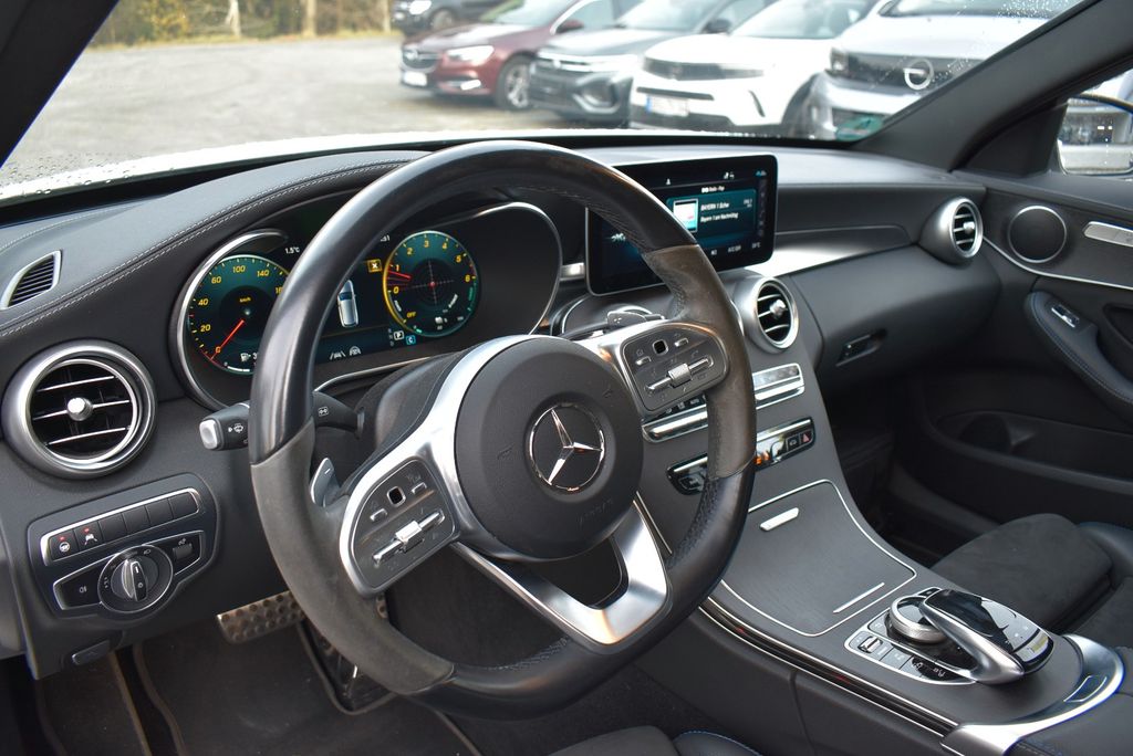 Mercedes-Benz C 300 2021
