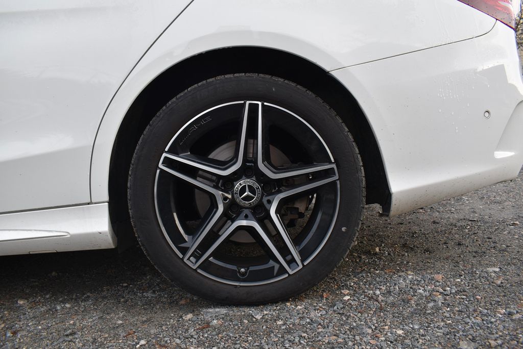 Mercedes-Benz C 300 2021