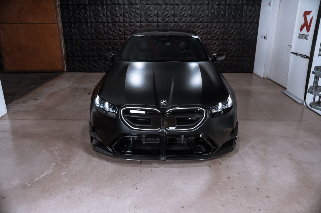 BMW M5 2025