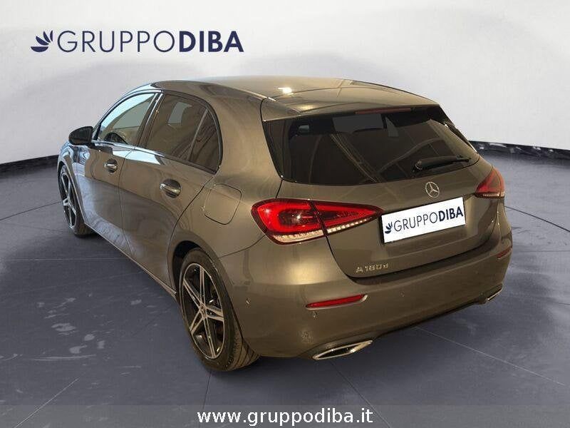 Mercedes-Benz A 180 2022