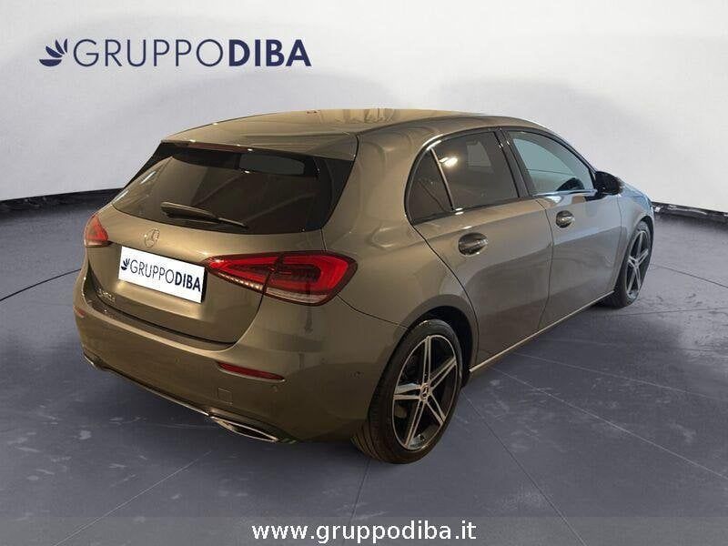 Mercedes-Benz A 180 2022